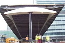 Hydraulic cylinder for Canary wharf bridge in London